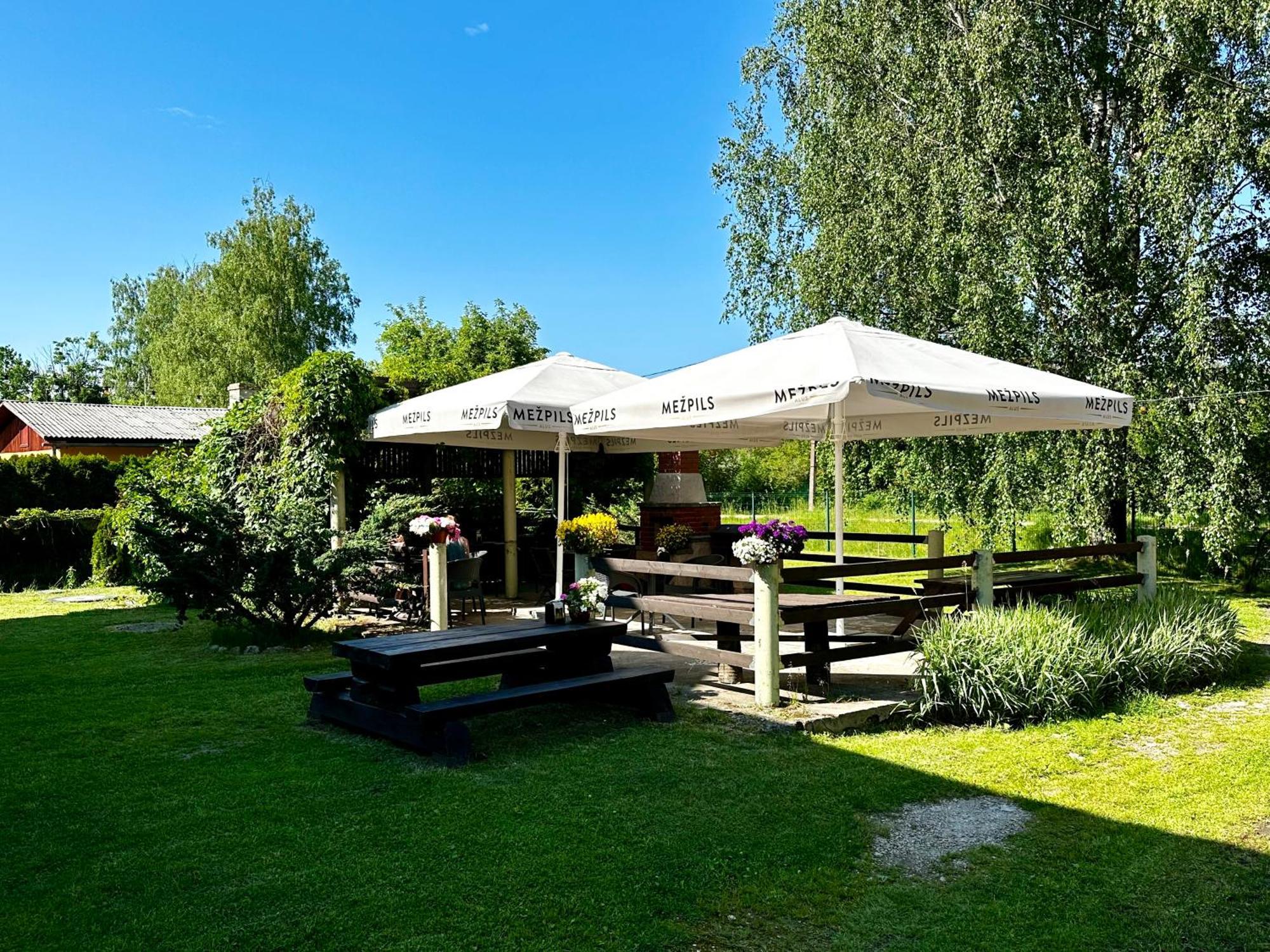 Villa Gales Hotel Saulkrasti Eksteriør bilde